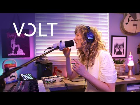 Universal Audio Volt 4 по цене 35&nbsp;720 ₽