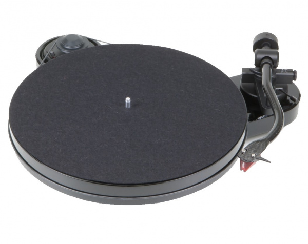 Pro-Ject RPM 1 Carbon (DC) (2M Red) Black по цене 47&nbsp;000 ₽