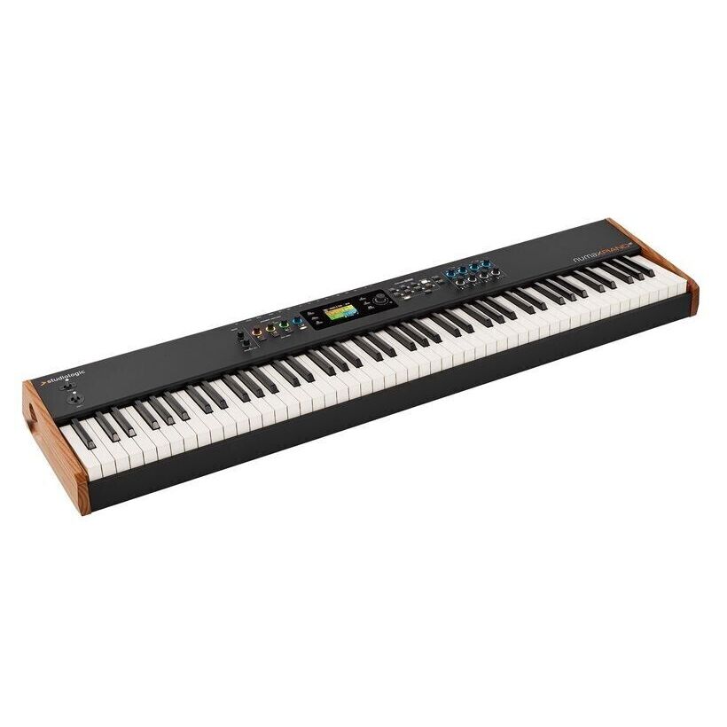 Studiologic NUMA X Piano GT по цене 171&nbsp;810 ₽