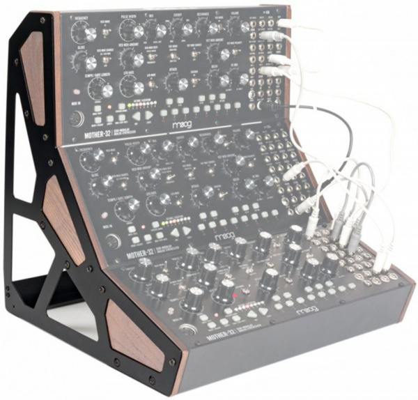 Moog Mother 3 Tier Rack Kit по цене 9&nbsp;690 ₽