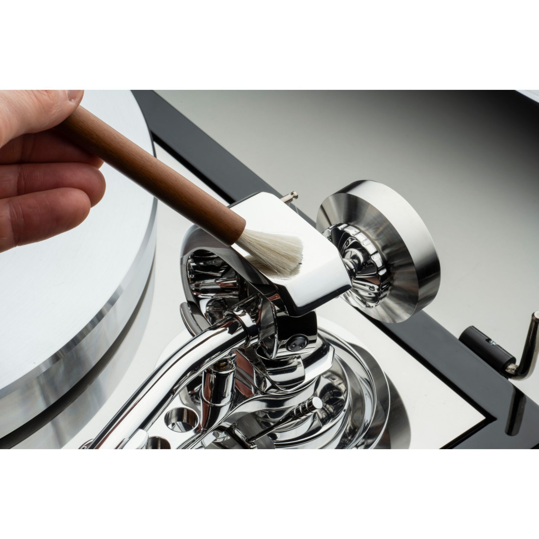 Pro-Ject Broom it по цене 1&nbsp;400 ₽