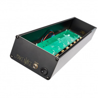 Make Noise 3U 104hp Make Noise Powered Skiff with AC Adaptor по цене 37&nbsp;530 ₽