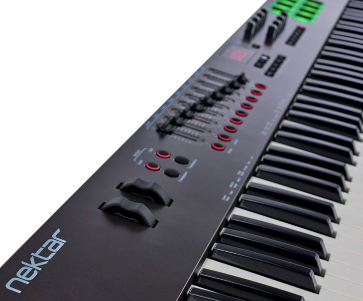 Nektar Impact LX 88+ по цене 35&nbsp;990 ₽