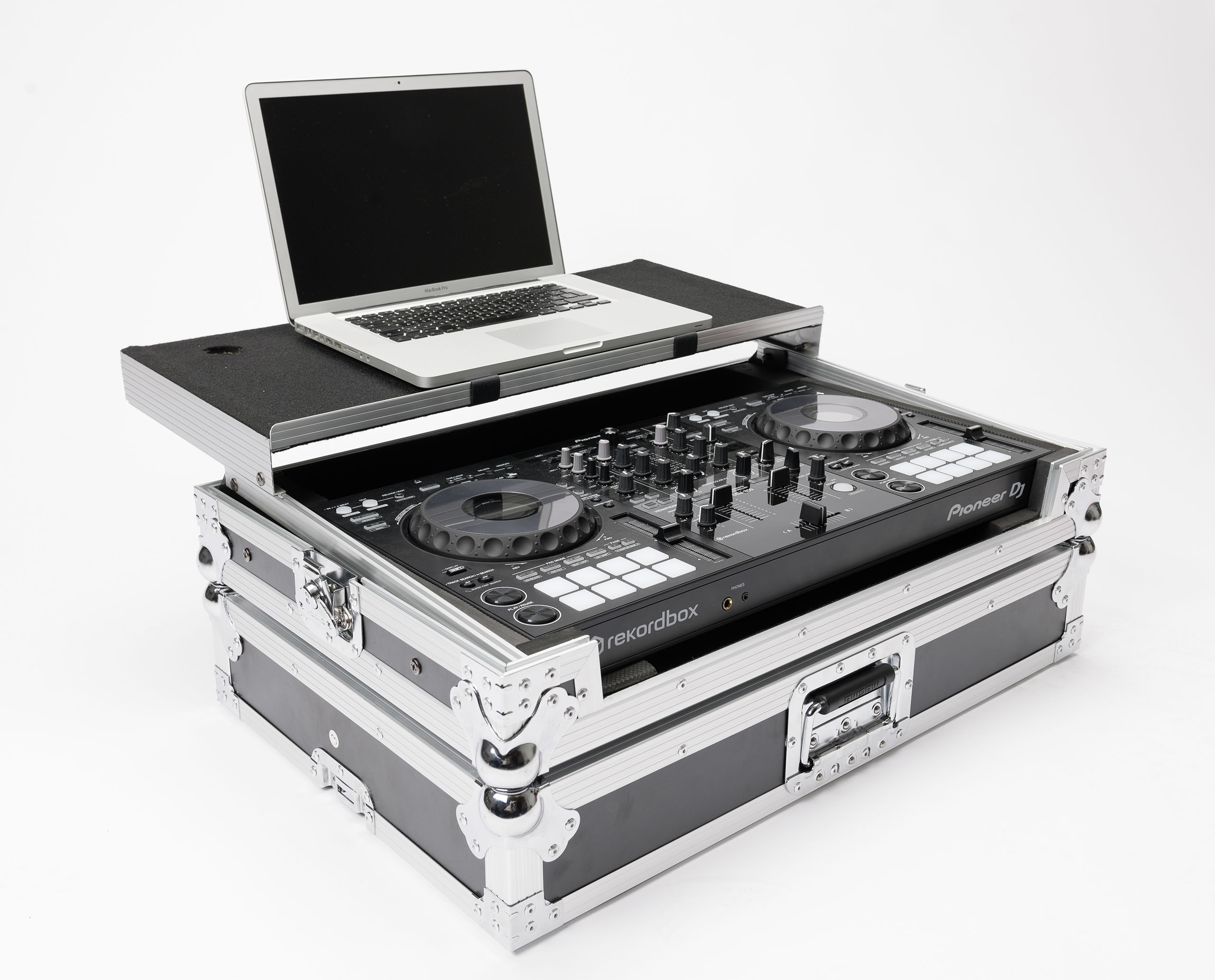 Magma DJ-Controller Workstation DDJ-800 black/silver по цене 38&nbsp;510 ₽