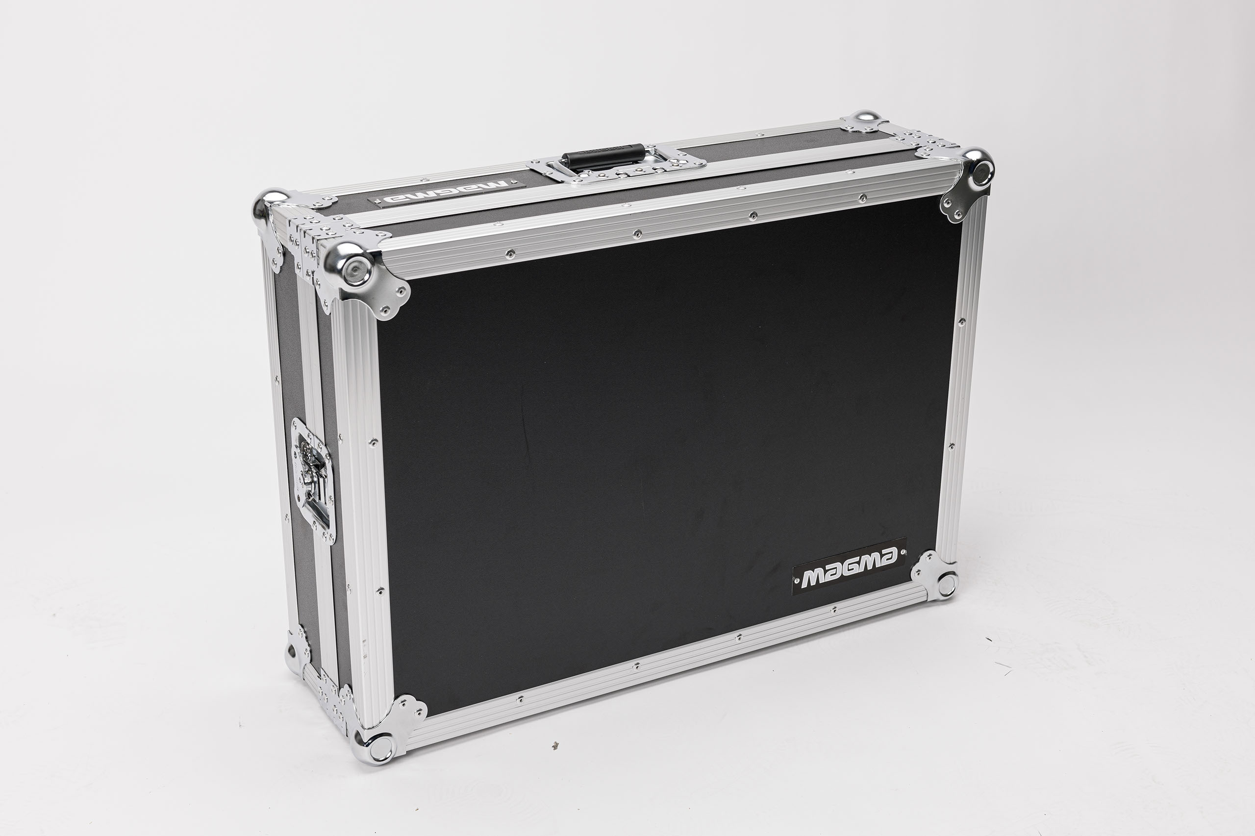 Magma DJ-Controller Case Prime 2 black/silver по цене 32&nbsp;760 ₽