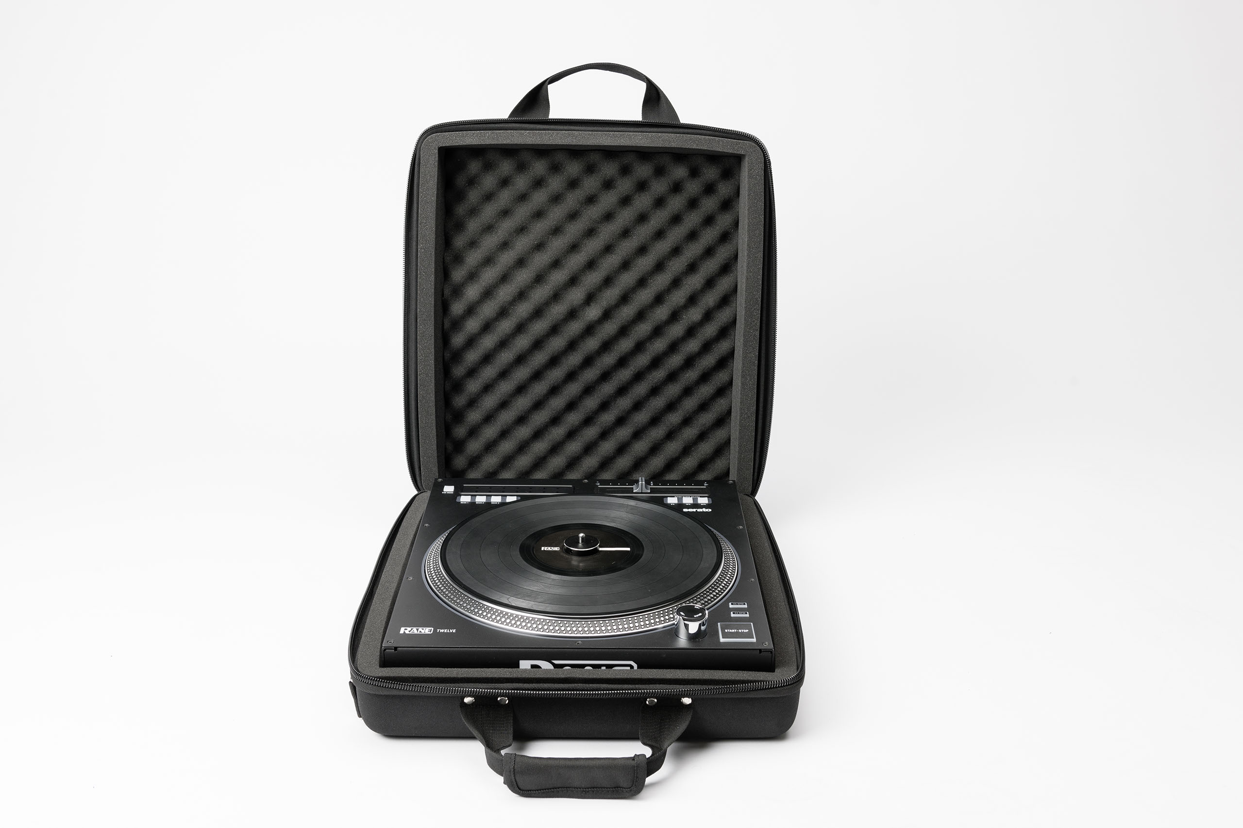 Magma CTRL Case Twelve black/black по цене 11&nbsp;480 ₽