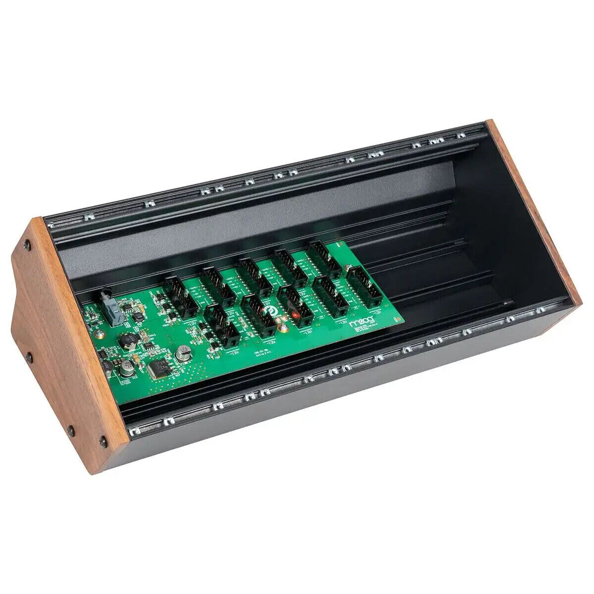 Moog 60 HP Powered Case по цене 33&nbsp;810 ₽
