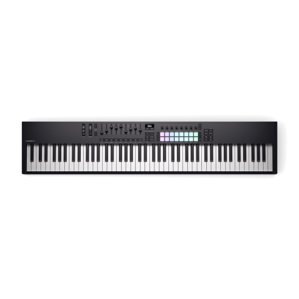 Novation LaunchKey 88 Mk4 по цене 43&nbsp;980.00 ₽