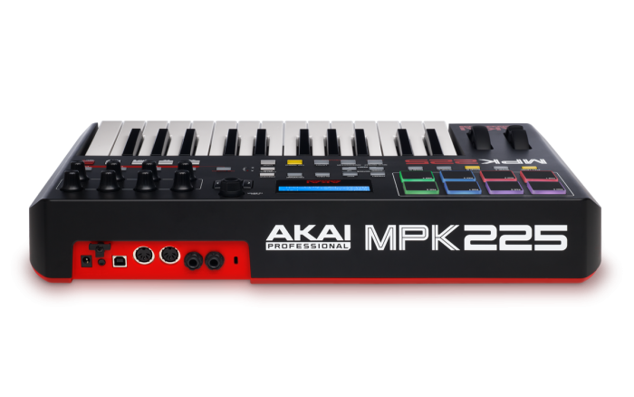 AKAI PRO MPK225 по цене 36&nbsp;000 ₽