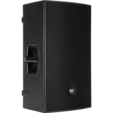 RCF 4PRO 3031-A по цене 206&nbsp;000 ₽