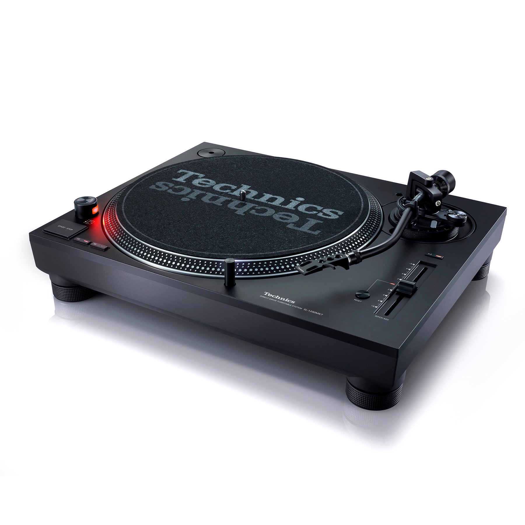Technics SL-1210 MK7 по цене 139&nbsp;140.00 ₽