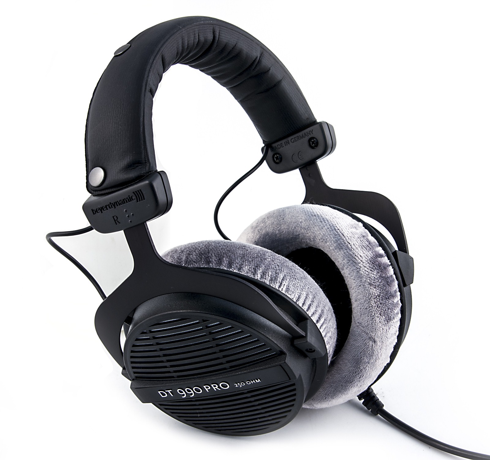 Beyerdynamic DT 990 PRO 250 Ohm по цене 23&nbsp;760 ₽
