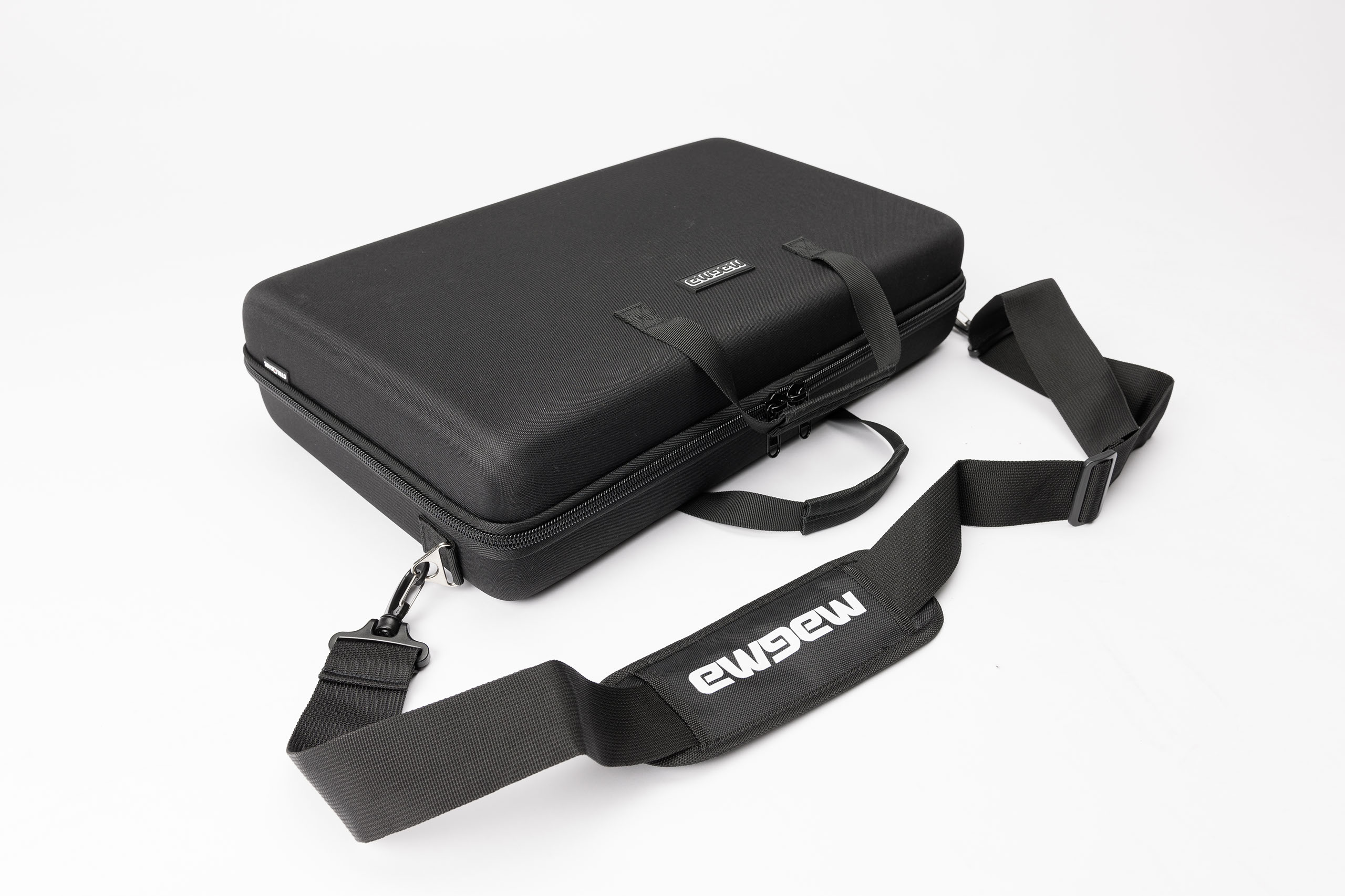 Magma CTRL Case RD-8 black/black по цене 9&nbsp;180 ₽