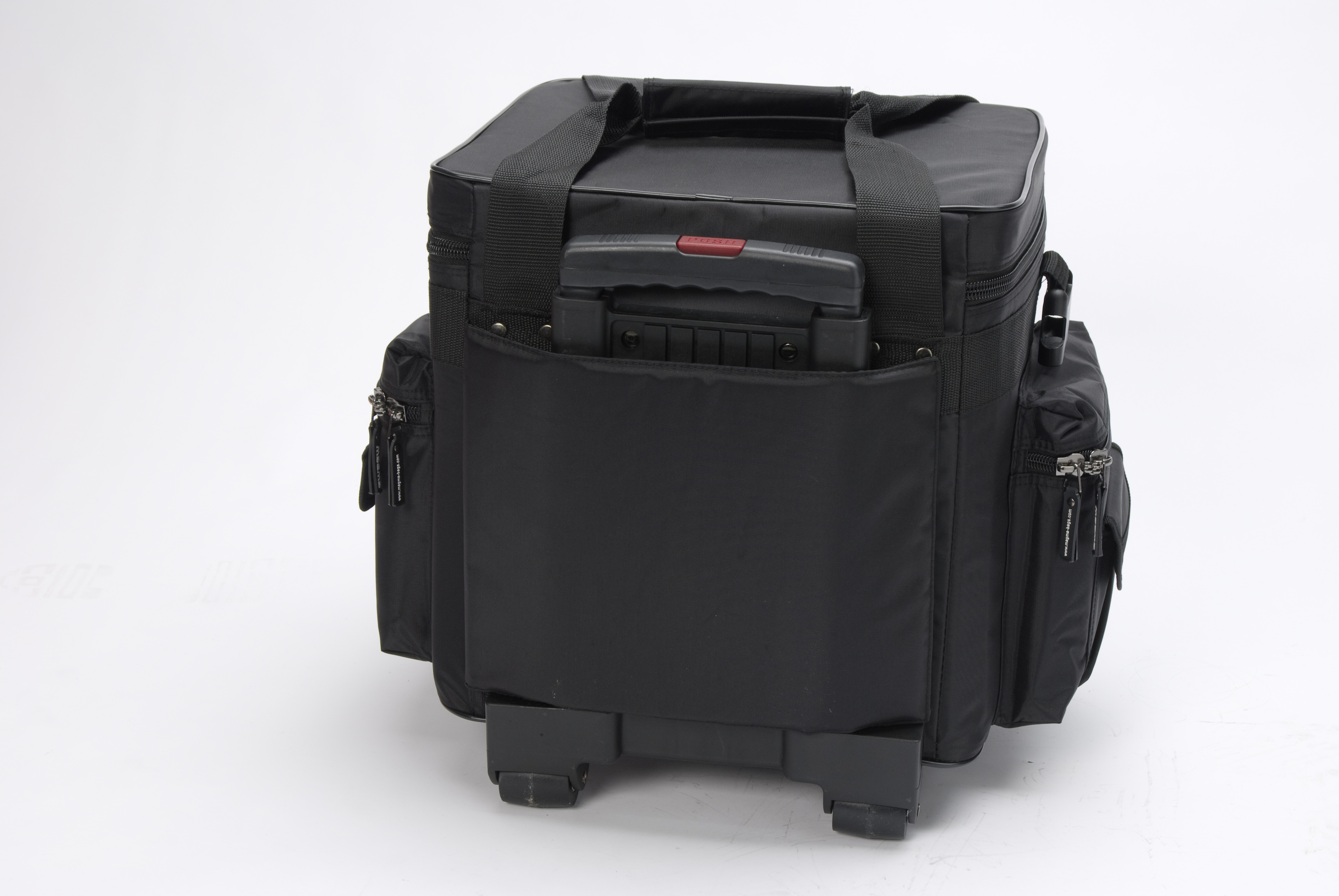 Magma LP-Bag 100 Trolley black/black по цене 18&nbsp;380 ₽