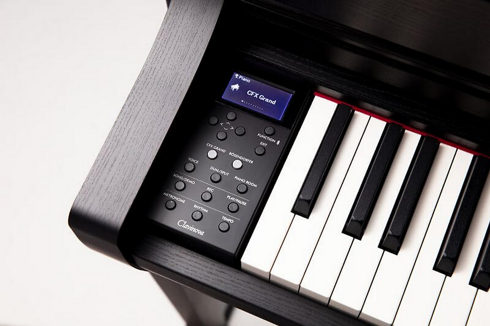 Yamaha CLP-745DW по цене 179&nbsp;990 ₽