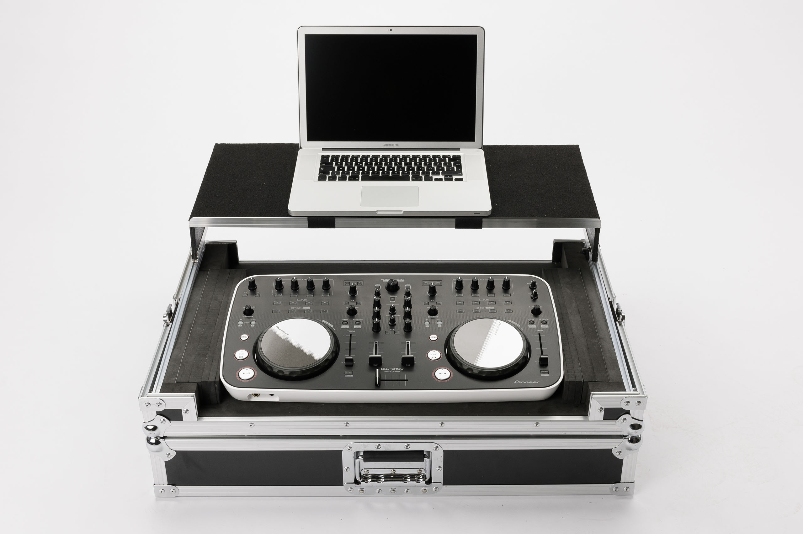 Magma Multi-Format Workstation XXL black/silver по цене 38&nbsp;160 ₽