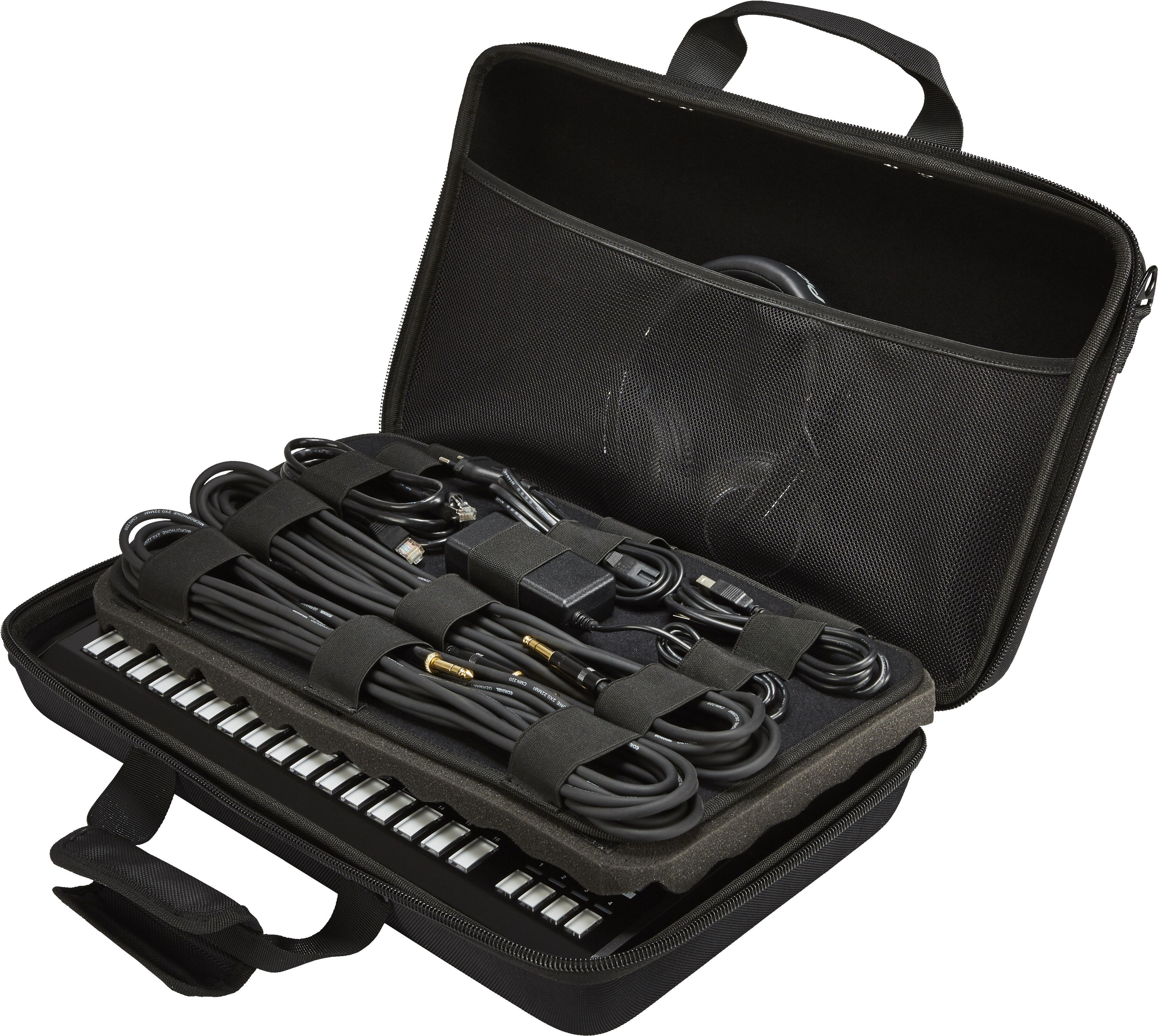 Pioneer DJC-TSP16 BAG по цене 12&nbsp;870 ₽