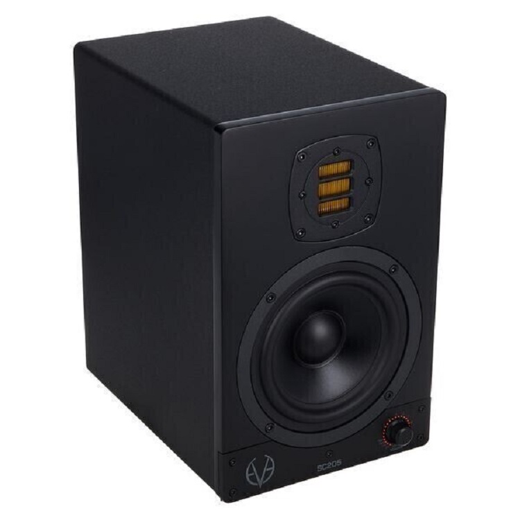 EVE AUDIO SC205 All Black по цене 38&nbsp;180 ₽