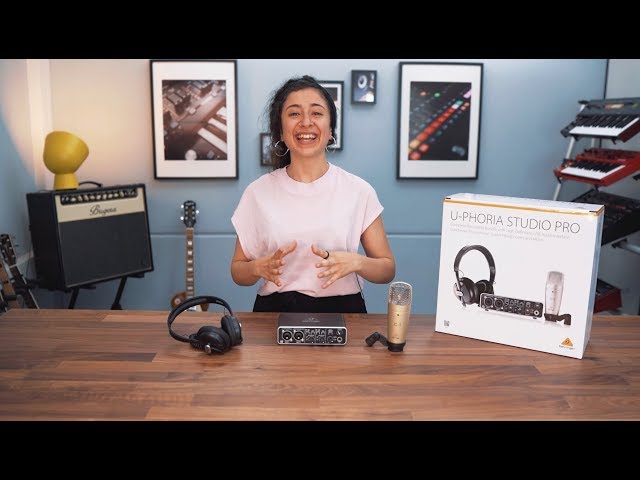 Behringer U-Phoria Studio по цене 9&nbsp;670 ₽