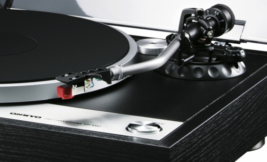 Onkyo CP-1050 Dark по цене 59&nbsp;990 ₽