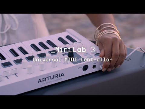 Arturia MiniLAB 3 Champagne по цене 10&nbsp;660 ₽