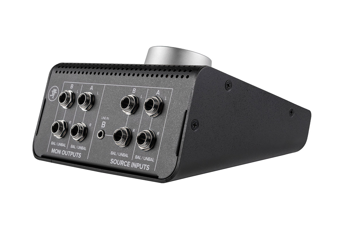 Mackie Big Knob Passive по цене 8&nbsp;690 ₽