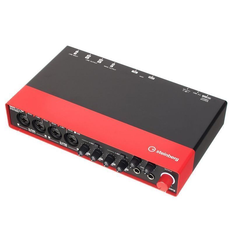 Steinberg UR44C Red по цене 38&nbsp;000 ₽