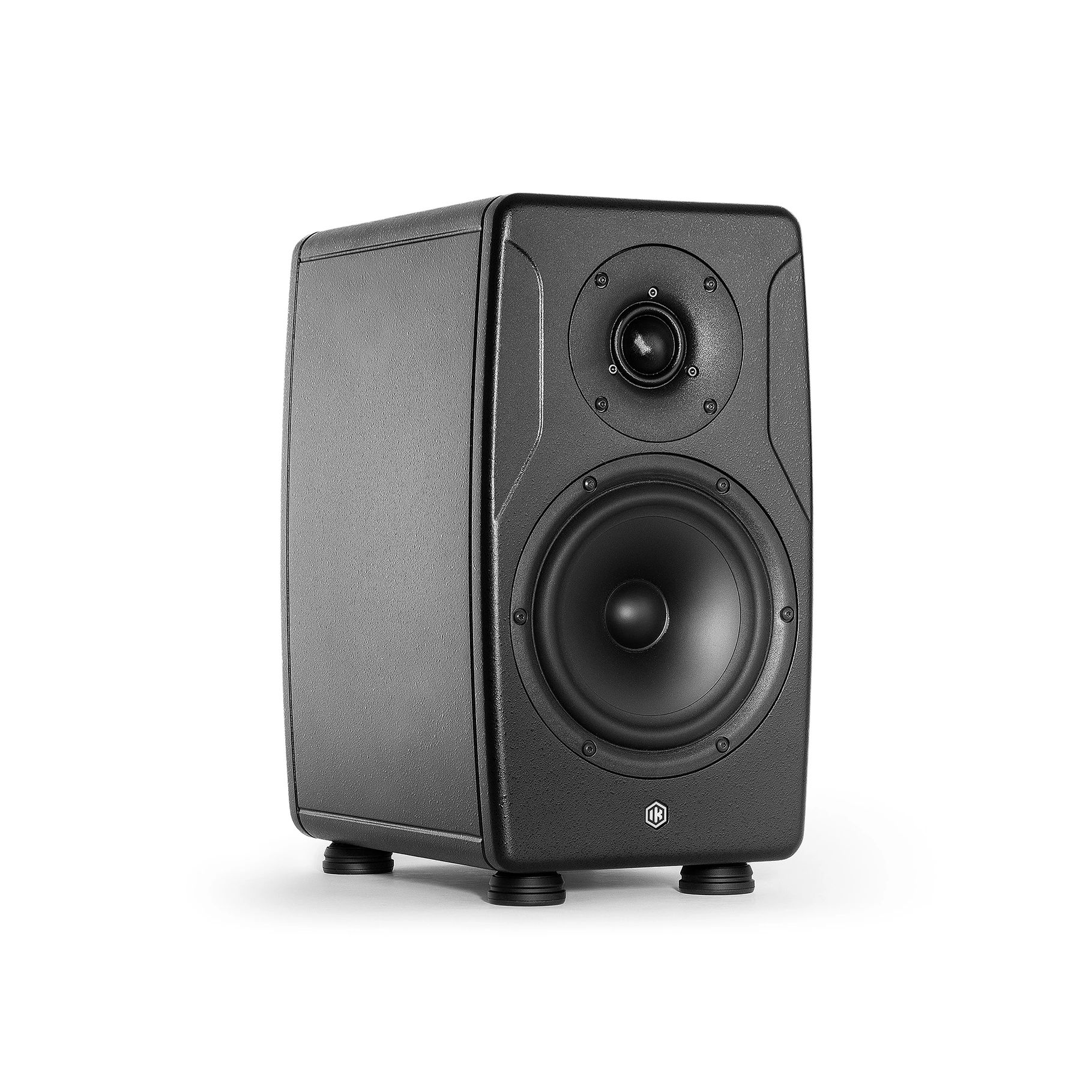 IK Multimedia iLoud Precision 6 MK2 по цене 103&nbsp;500.00 ₽