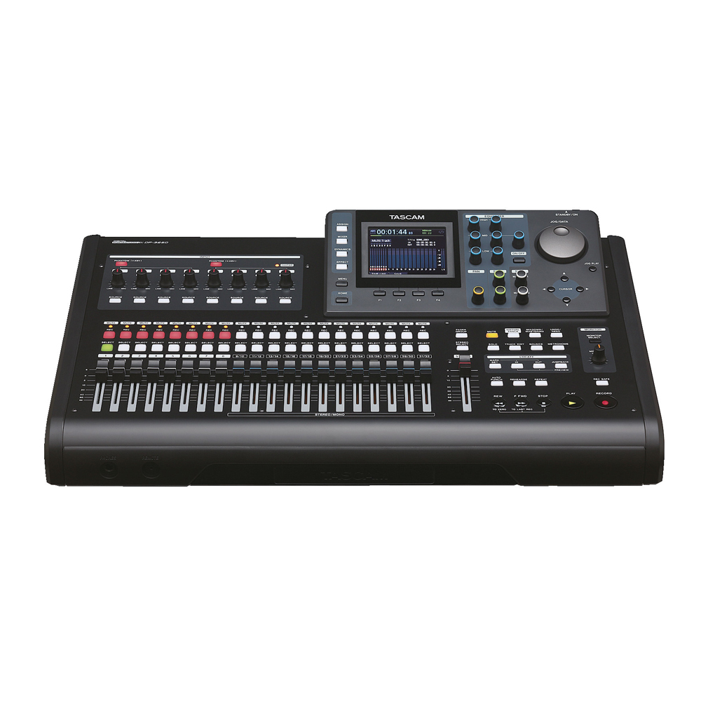 Tascam DP-32SD по цене 70&nbsp;760 ₽