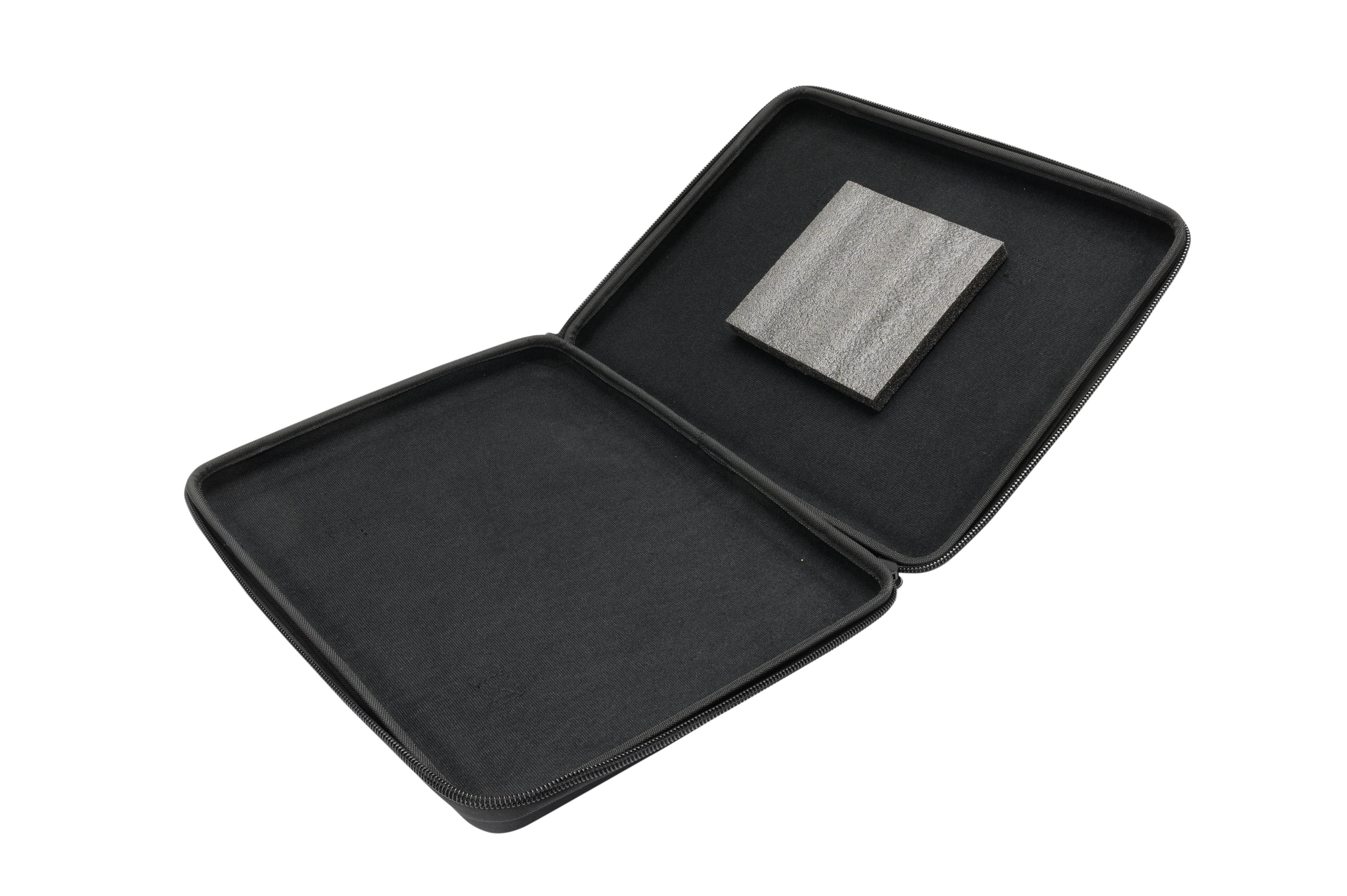 Magma CTRL Case Push 2 black/black по цене 5&nbsp;730 ₽