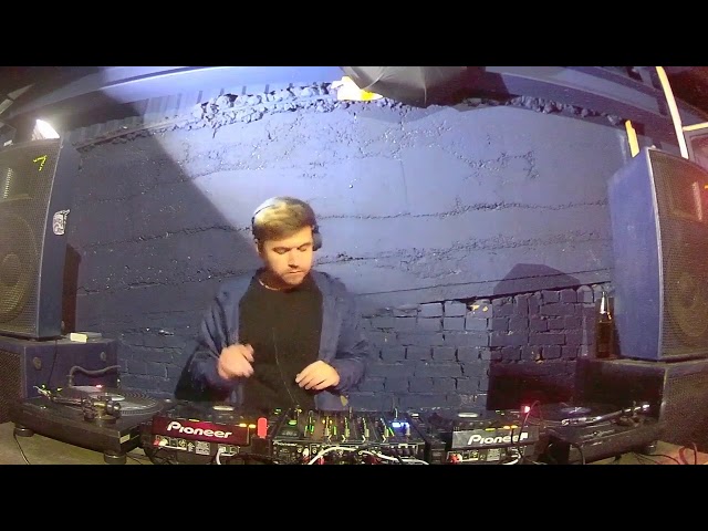 FORCE MCC-02/1,5 MIDI кабель по цене 440 ₽