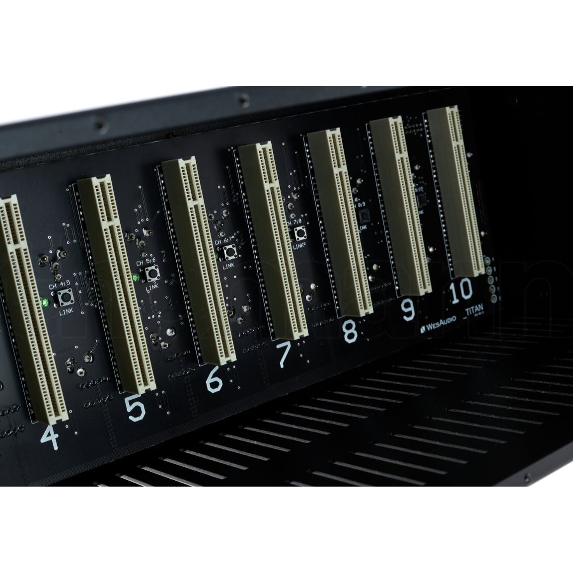 Wes Audio _Titan по цене 96&nbsp;720 ₽
