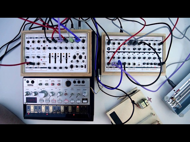 Korg Volca Bass по цене 19&nbsp;880 ₽
