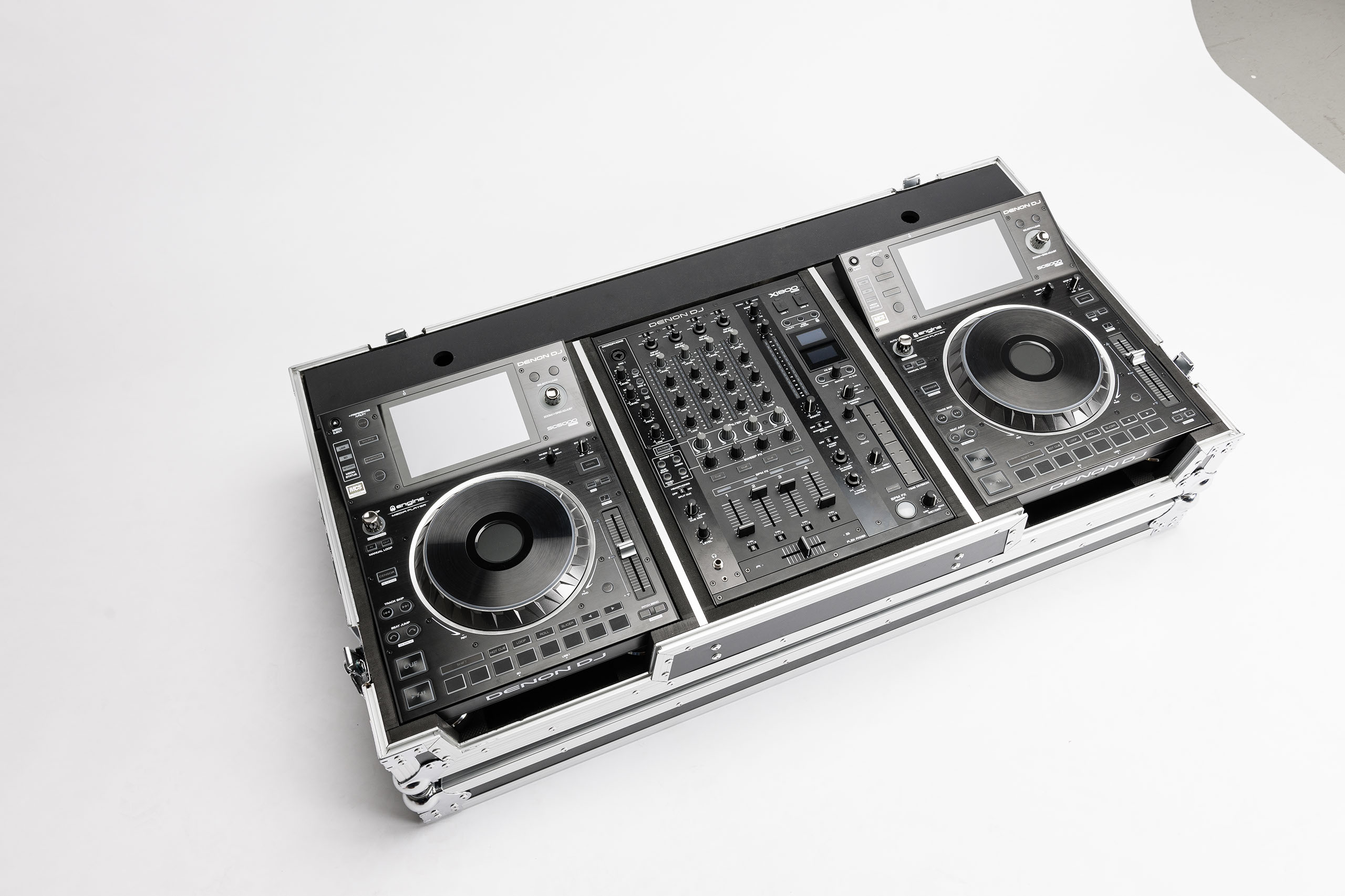 Magma DJ-Controller Case 5000/1800 Prime black/silver по цене 54&nbsp;050 ₽