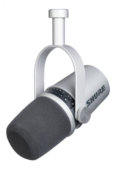 Shure MV7-S по цене 33&nbsp;120 ₽