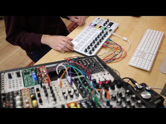 Arturia BeatStep Pro по цене 27&nbsp;190 ₽