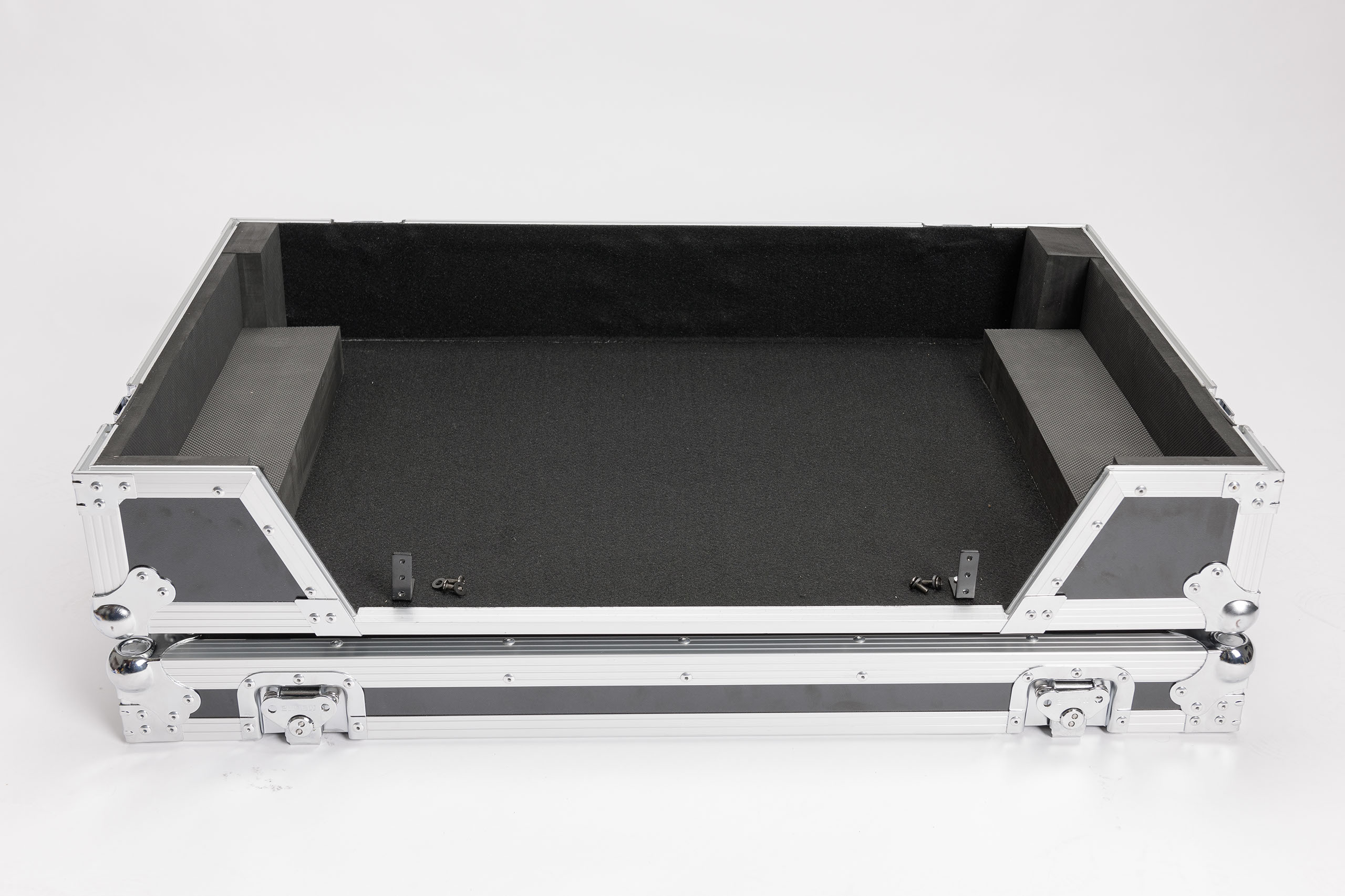 Magma DJ-Controller Case XDJ-XZ 19'' по цене 47&nbsp;130 ₽