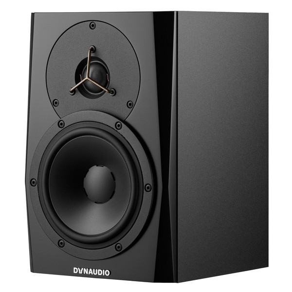Dynaudio LYD-5 Black по цене 39&nbsp;830 ₽
