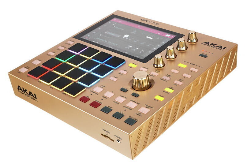 Akai MPC One Gold по цене 131&nbsp;000 ₽