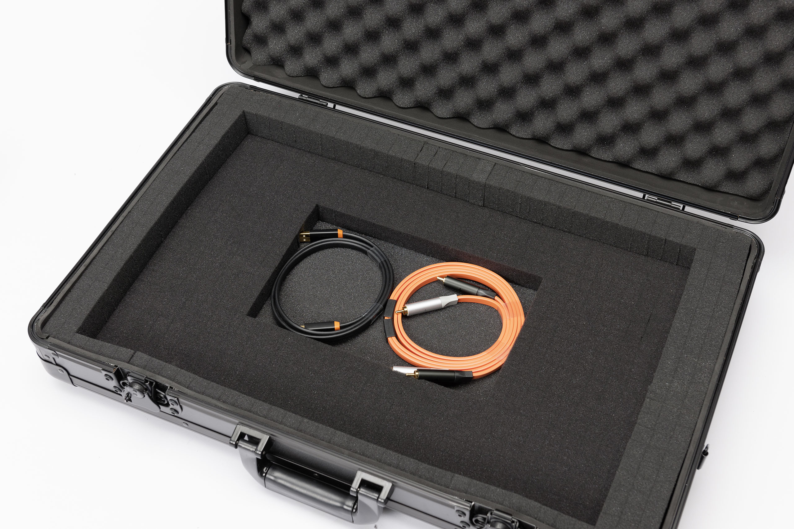 MAGMA Carry Lite DJ-Case XXL black/black по цене 10&nbsp;910 ₽