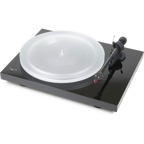 Pro-Ject Debut 3 DC Esprit Piano OM10 по цене 34&nbsp;490 ₽