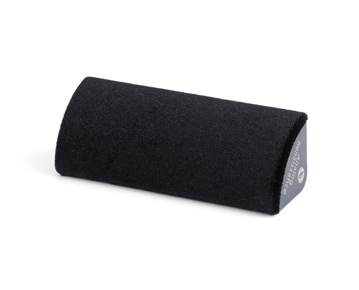 Analog Renaissance Record Velvet Brush Black по цене 1&nbsp;420 ₽