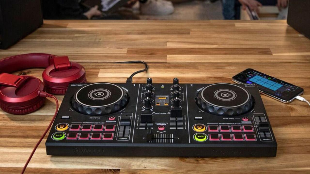 ddj-200