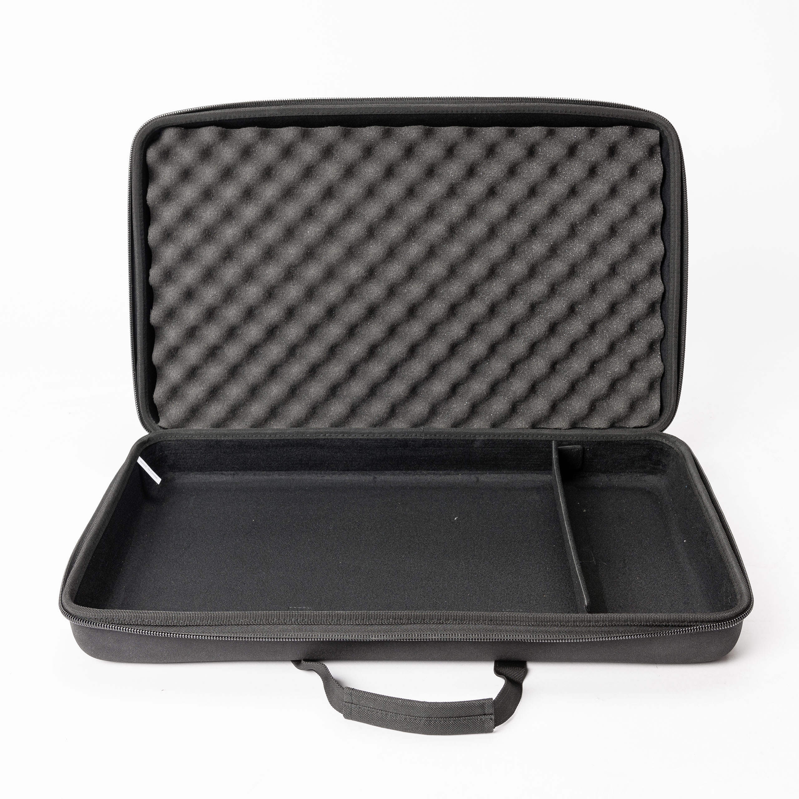 Magma CTRL Case Prime Go black/black по цене 8&nbsp;030 ₽