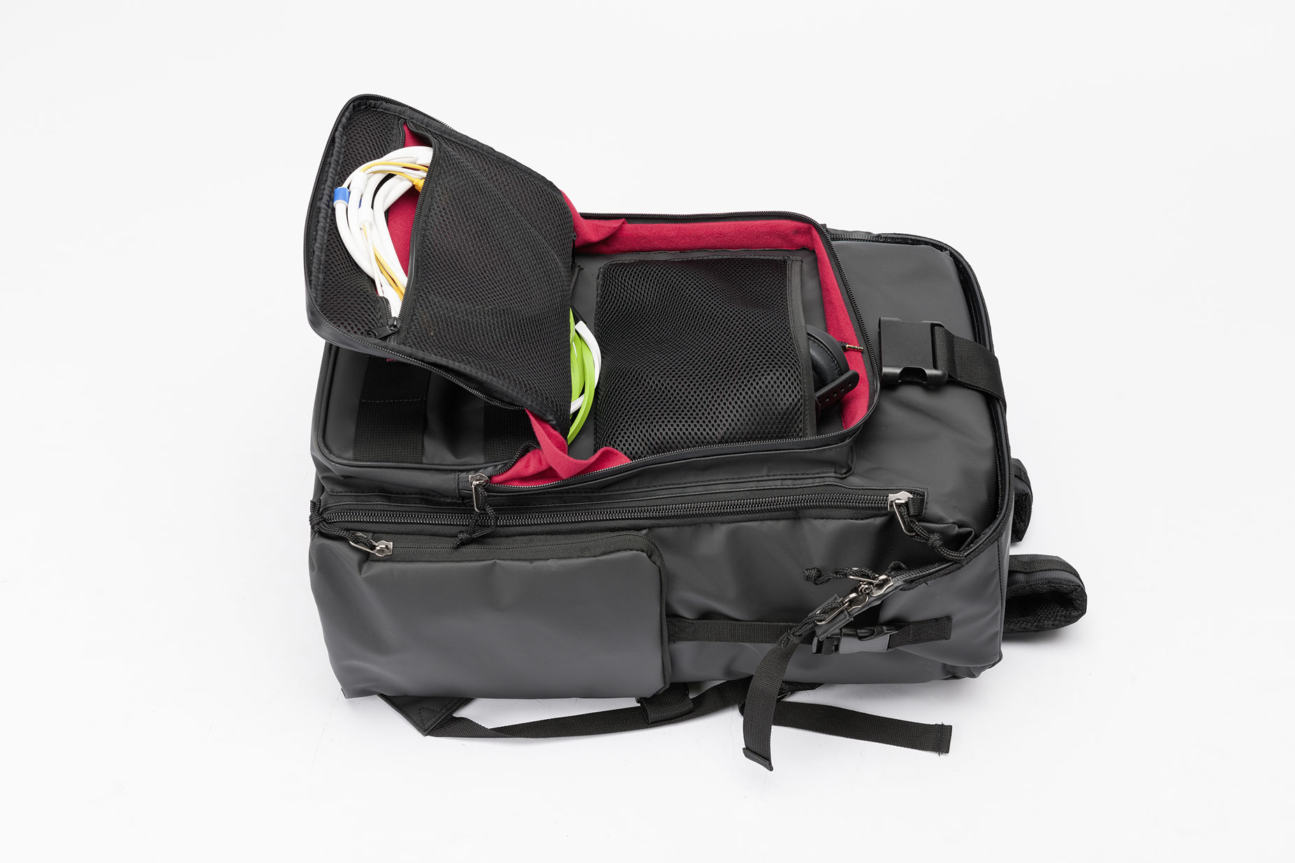 MAGMA RIOT DJ-Stashpack XL Plus (black/red) по цене 18&nbsp;380 ₽