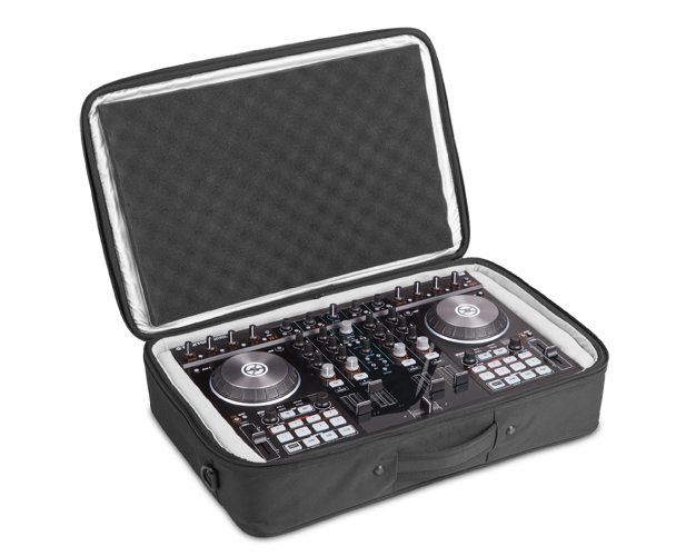 UDG Urbanite MIDI Controller Sleeve Medium Black по цене 8&nbsp;050 ₽