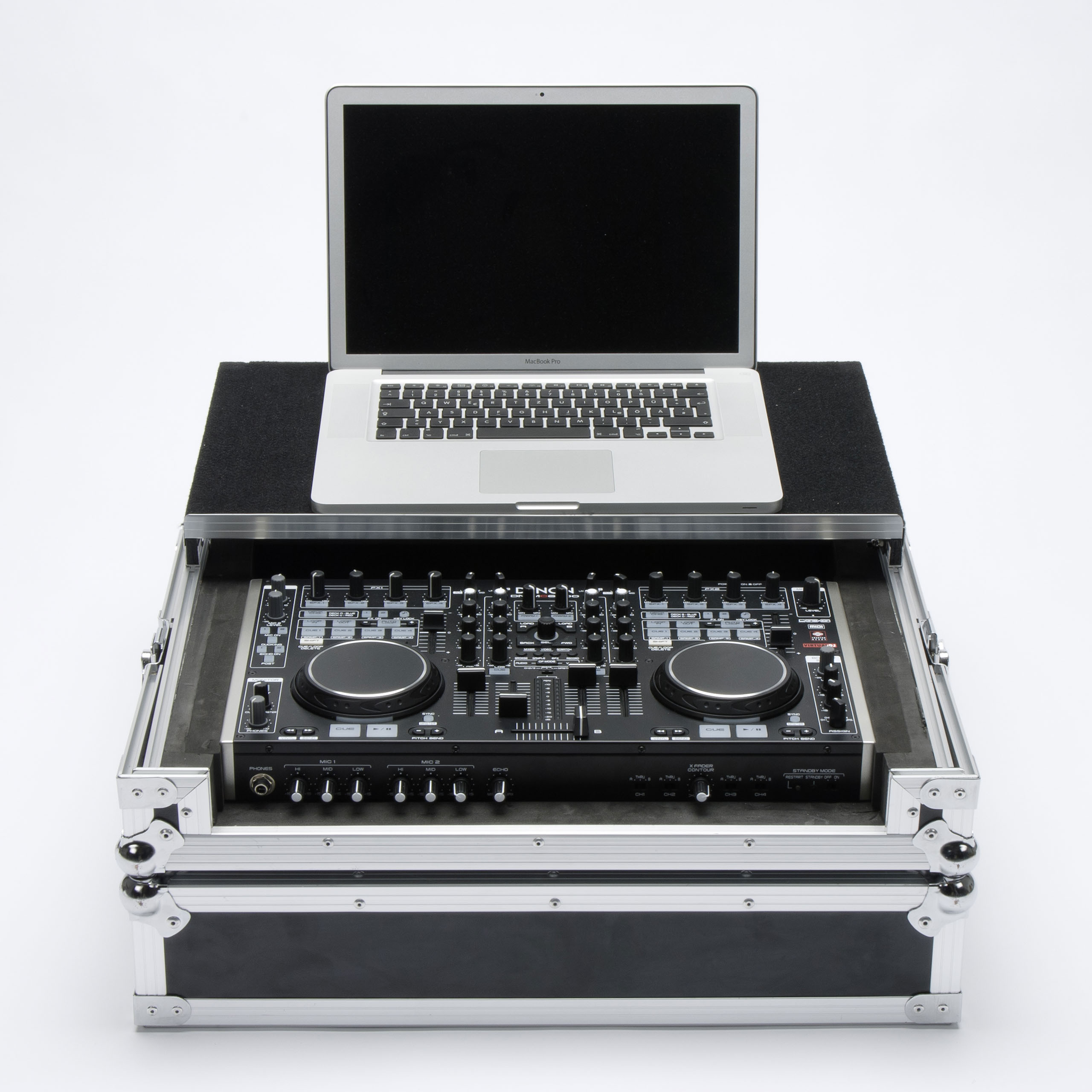 Magma DJ-Controller Workstation MC-6000 black/silver по цене 28&nbsp;170 ₽