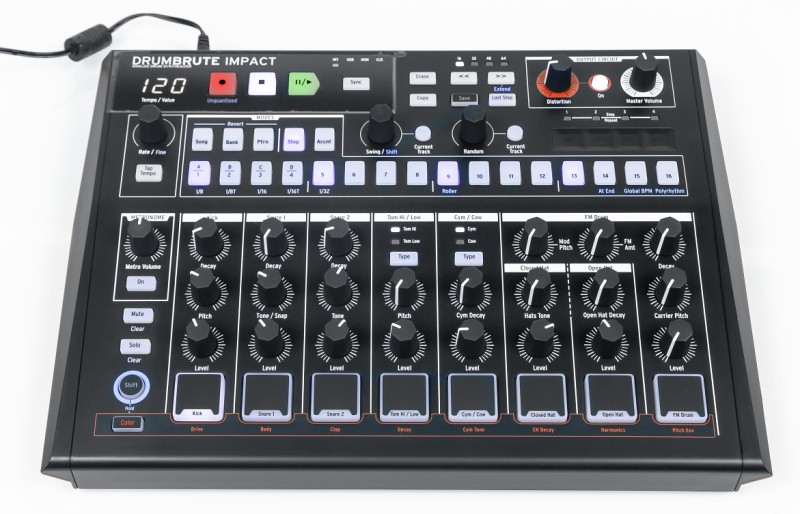 Arturia DrumBrute Impact Noir по цене 40&nbsp;490 ₽