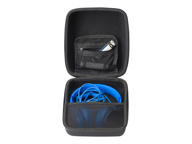 Magma Headphone-Case 2 black/black по цене 2&nbsp;280 ₽