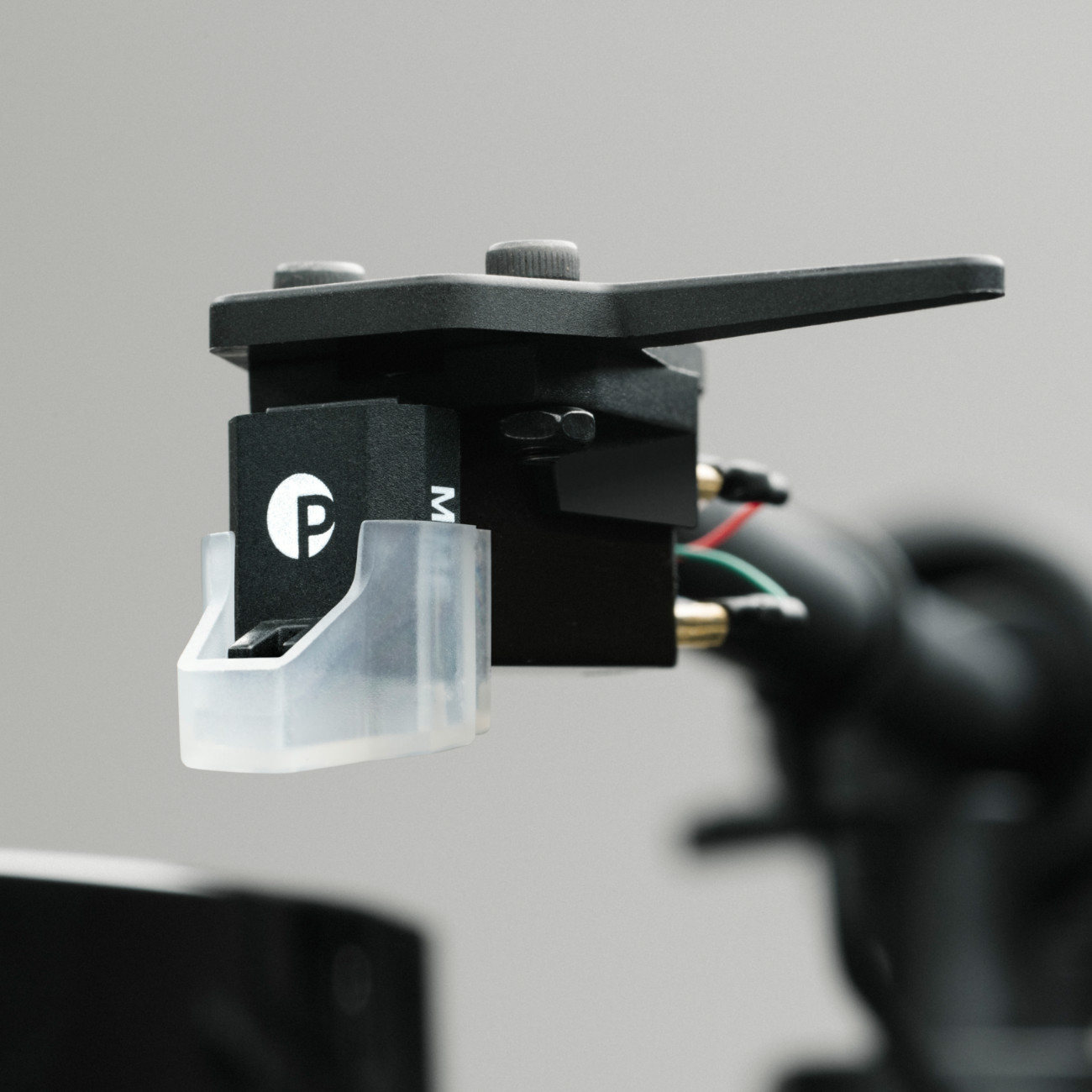 Pro-Ject Pick It MM E по цене 7&nbsp;700 ₽